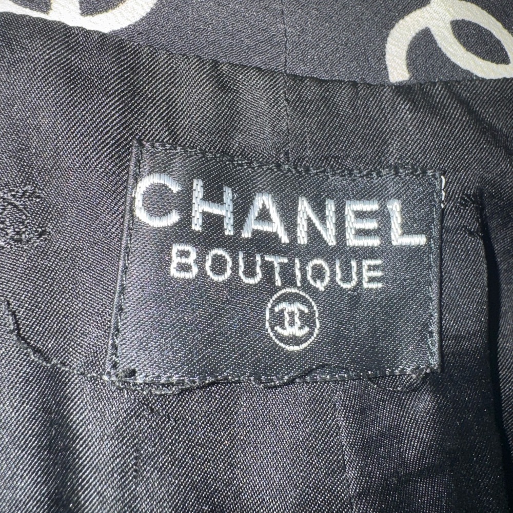 CHANEL Black and White butterfly cc logo dress from 1997’ - Picture 11 of 14
